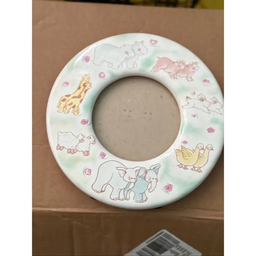 Vintage Ceramic Animal Picture Frame / Vintage Russ Berry Baby Picture Frame